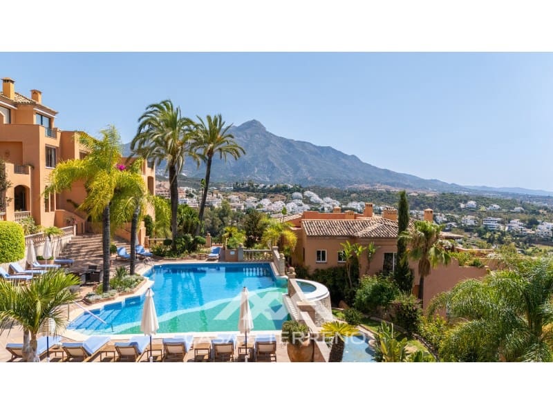 3 camera da letto Appartamento in vendita in Nueva Andalucia con piscina - 2.150.000 € (Rif: 9695262)