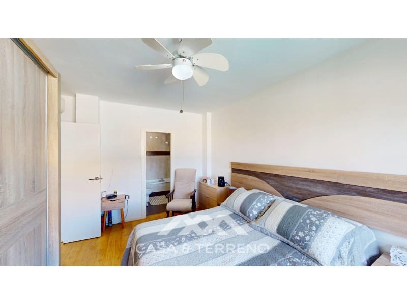 3 chambre Maison de Ville à vendre à Lagos avec piscine garage - 418 000 € (Ref: 9698774)