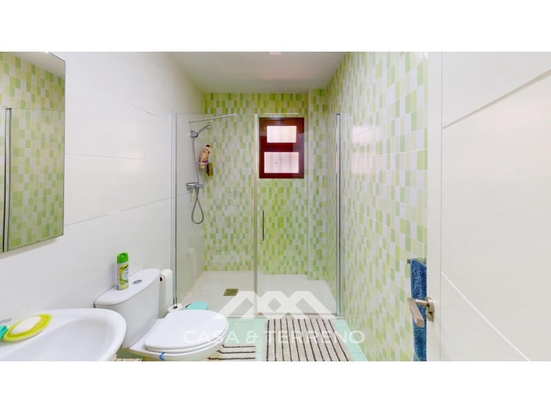 3 chambre Maison de Ville à vendre à Lagos avec piscine garage - 418 000 € (Ref: 9698774)