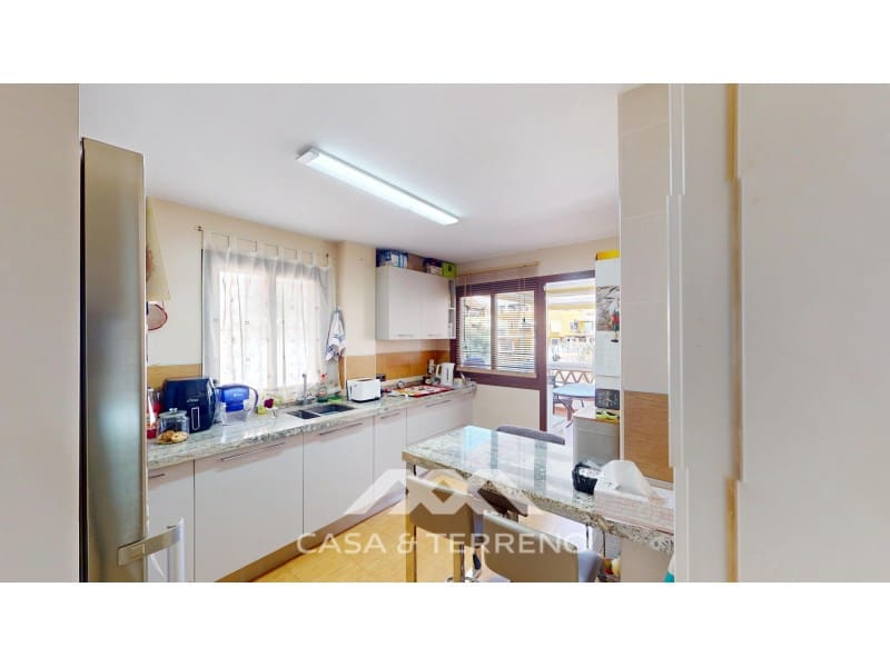3 chambre Maison de Ville à vendre à Lagos avec piscine garage - 418 000 € (Ref: 9698774)