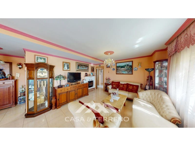 3 sypialnia Penthouse na sprzedaż w Velez-Malaga z garażem - 395 000 € (Ref: 9712124)