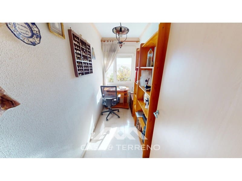 3 sypialnia Penthouse na sprzedaż w Velez-Malaga z garażem - 395 000 € (Ref: 9712124)