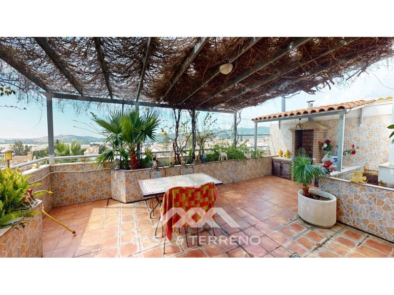 3 sypialnia Penthouse na sprzedaż w Velez-Malaga z garażem - 395 000 € (Ref: 9712124)