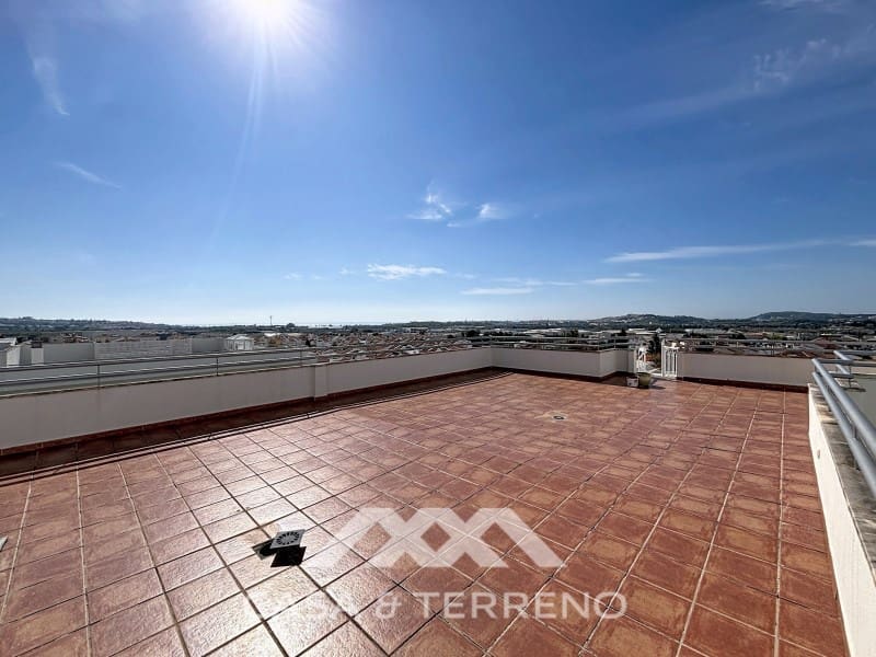 3 sypialnia Penthouse na sprzedaż w Velez-Malaga z garażem - 395 000 € (Ref: 9712124)