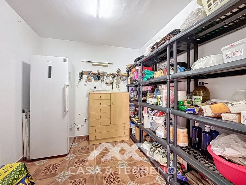 Pareado de 4 habitaciones en Torre del Mar en venta con piscina - 765.000 € (Ref: 9719824)