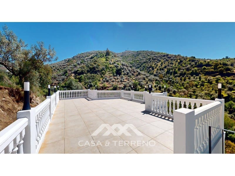 Chalet de 3 habitaciones en Arenas en venta con piscina - 448.000 € (Ref: 9719827)