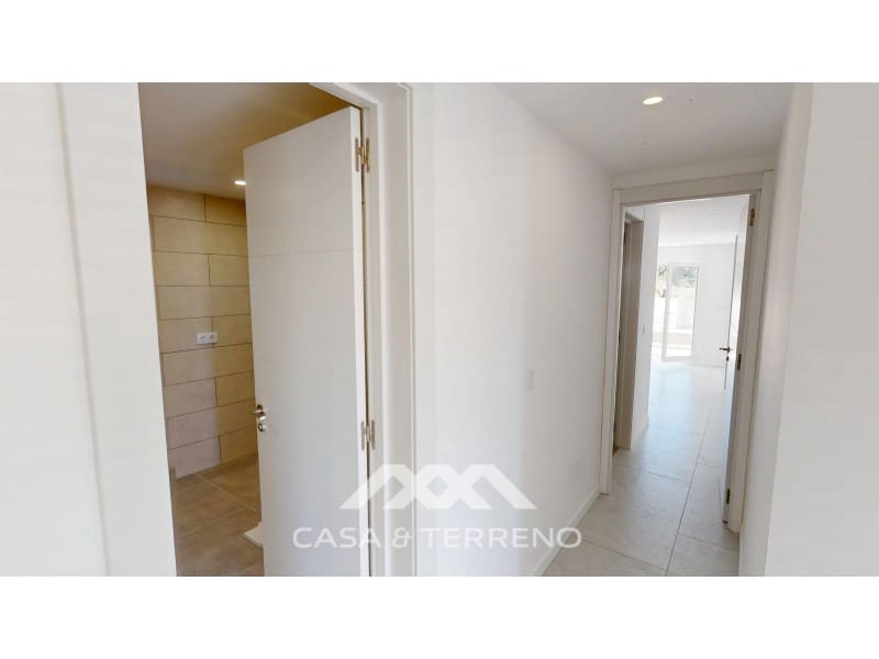 Chalet de 3 habitaciones en Arenas en venta con piscina - 448.000 € (Ref: 9719827)