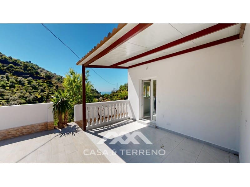 Chalet de 3 habitaciones en Arenas en venta con piscina - 448.000 € (Ref: 9719827)