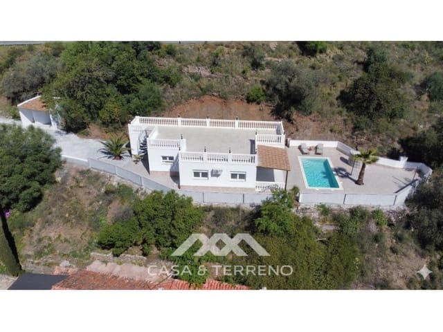 3 bedroom Villa for sale in Arenas with pool - € 448,000 (Ref: 9719827)