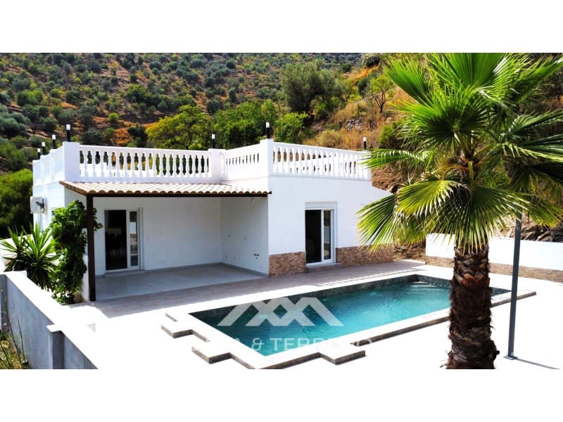 3 bedroom Villa for sale in Arenas with pool - € 395,000 (Ref: 9719827)
