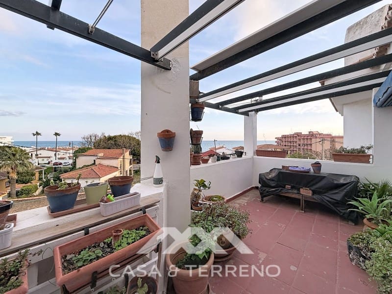 3 bedroom Penthouse for sale in Rincon de la Victoria - € 458,000 (Ref: 9719828)