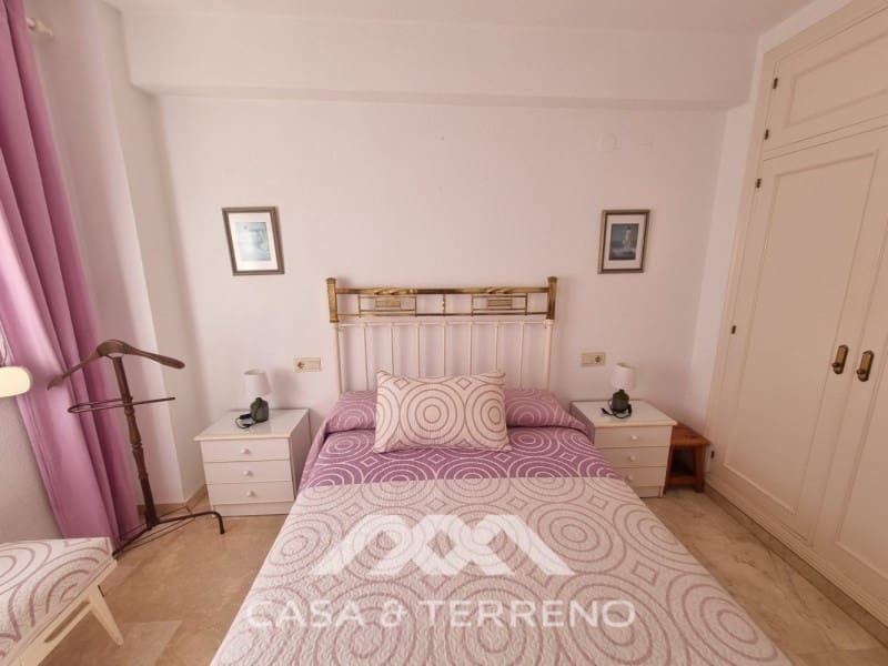 2 bedroom Flat for sale in Nerja - € 439,000 (Ref: 9732020)
