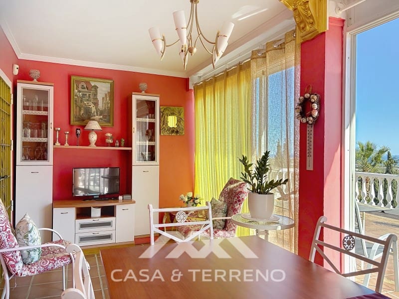 3 bedroom Villa for rent in Velez-Malaga with pool garage - € 1,995 (Ref: 9747780)