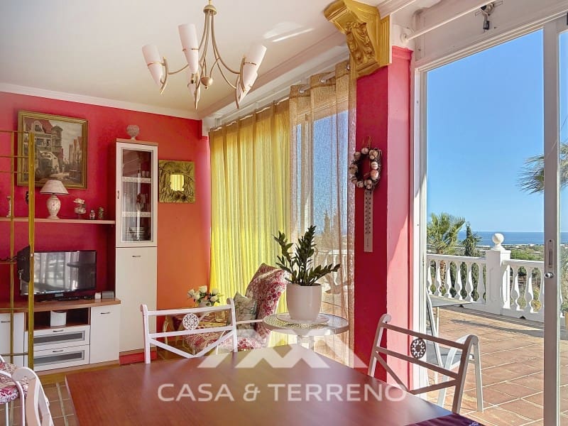 3 bedroom Villa for rent in Velez-Malaga with pool garage - € 1,995 (Ref: 9747780)