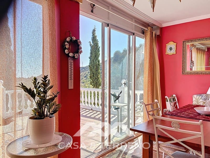 3 bedroom Villa for rent in Velez-Malaga with pool garage - € 1,995 (Ref: 9747780)