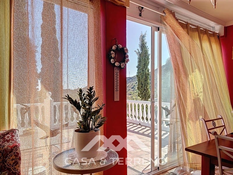 3 bedroom Villa for rent in Velez-Malaga with pool garage - € 1,995 (Ref: 9747780)