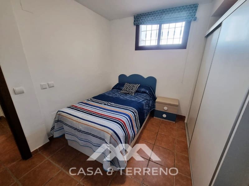 5 soverom Villa til salgs i Torrox Park med garasje - € 465 000 (Ref: 9747781)