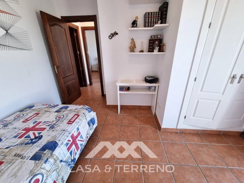 5 soverom Villa til salgs i Torrox Park med garasje - € 465 000 (Ref: 9747781)