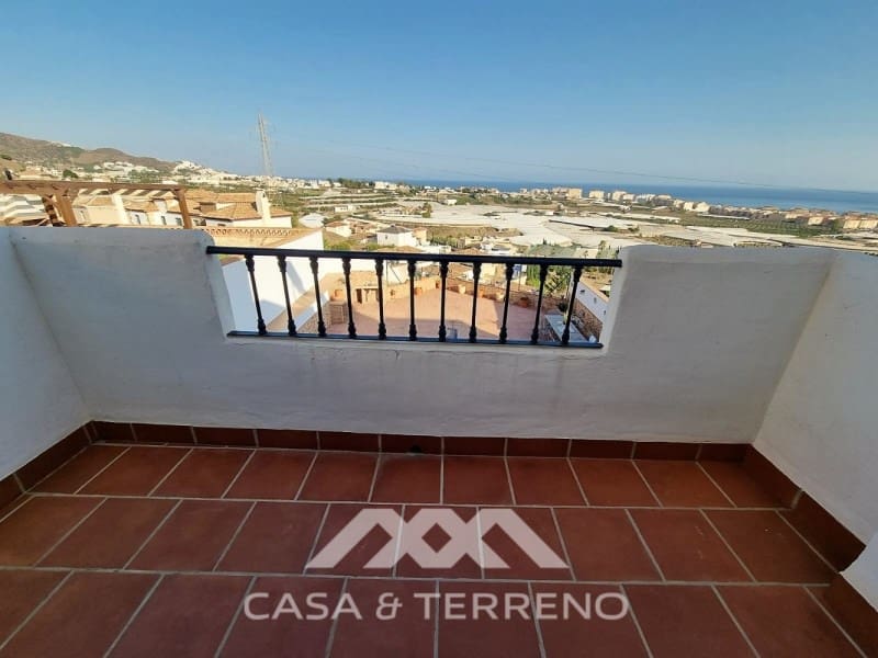 5 soverom Villa til salgs i Torrox Park med garasje - € 465 000 (Ref: 9747781)