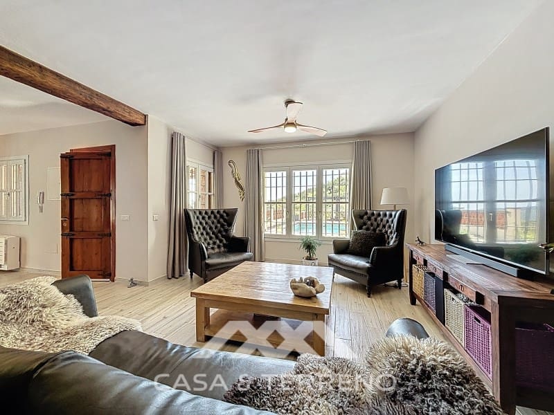 4 quarto Moradia para venda em Alcaucin com piscina - 499 000 € (Ref: 9761906)