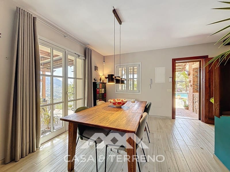 4 quarto Moradia para venda em Alcaucin com piscina - 499 000 € (Ref: 9761906)