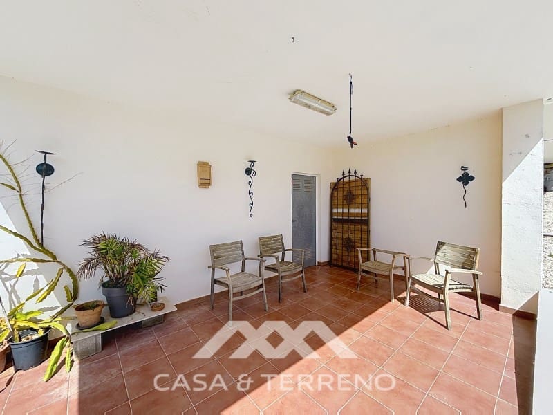 4 quarto Moradia para venda em Alcaucin com piscina - 499 000 € (Ref: 9761906)