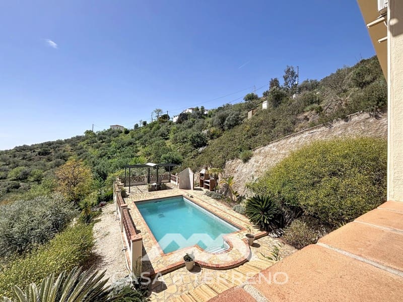 4 quarto Moradia para venda em Alcaucin com piscina - 499 000 € (Ref: 9761906)