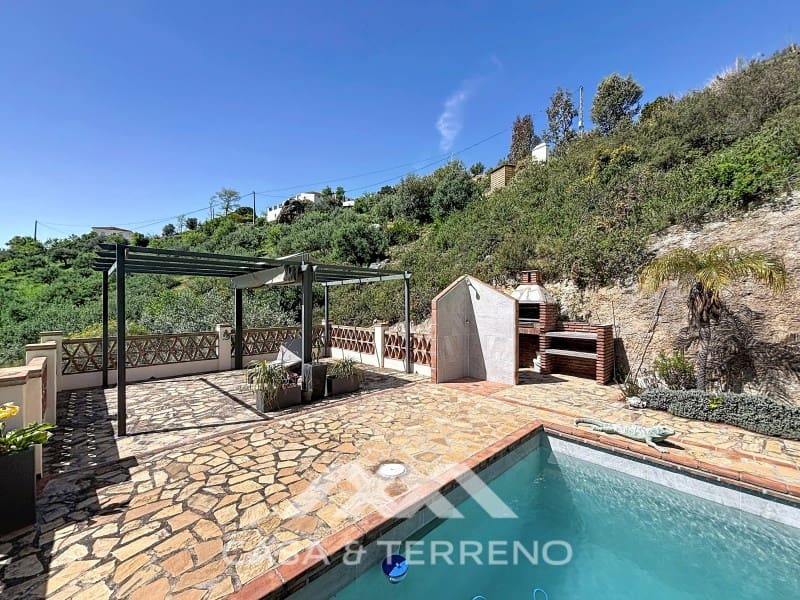 4 quarto Moradia para venda em Alcaucin com piscina - 499 000 € (Ref: 9761906)