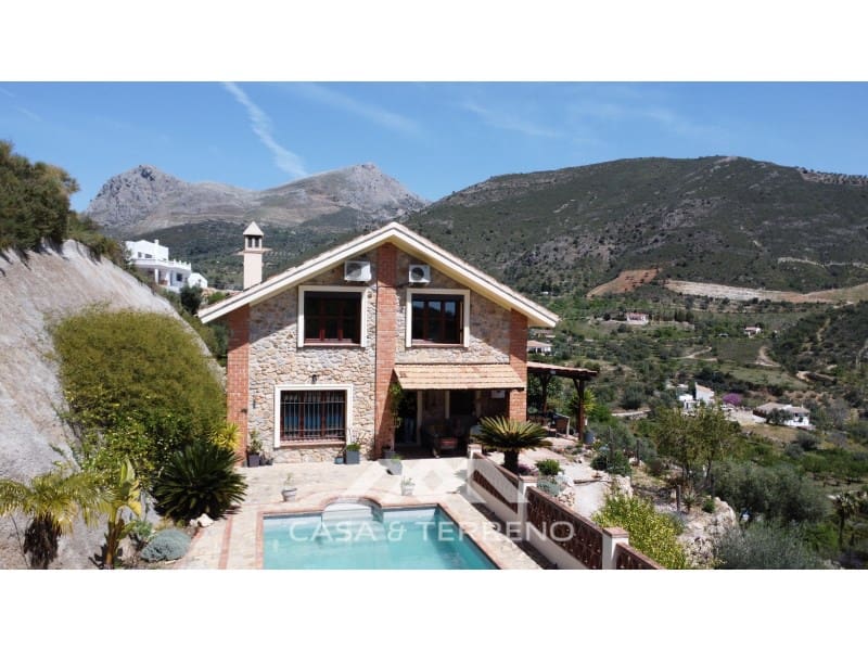 4 quarto Moradia para venda em Alcaucin com piscina - 499 000 € (Ref: 9761906)