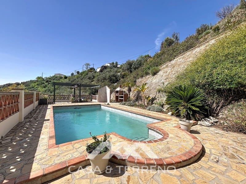 4 quarto Moradia para venda em Alcaucin com piscina - 499 000 € (Ref: 9761906)