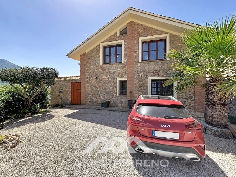 4 quarto Moradia para venda em Alcaucin com piscina - 499 000 € (Ref: 9761906)