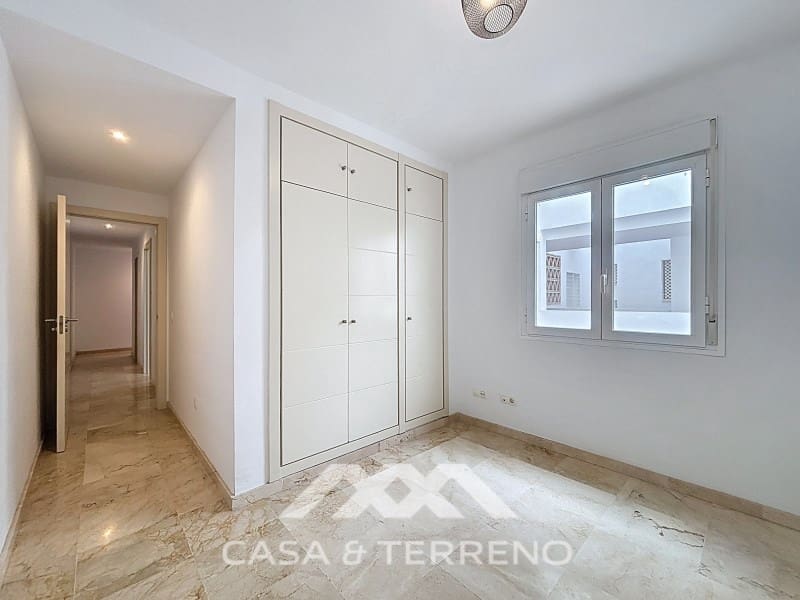 3 chambre Appartement à vendre à Rincon de la Victoria avec piscine garage - 382 000 € (Ref: 9772966)