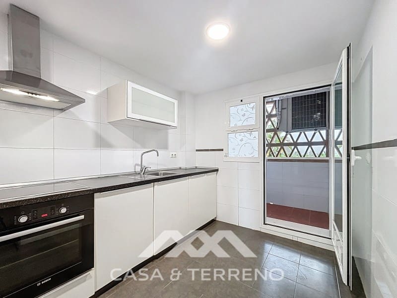 3 chambre Appartement à vendre à Rincon de la Victoria avec piscine garage - 382 000 € (Ref: 9772966)