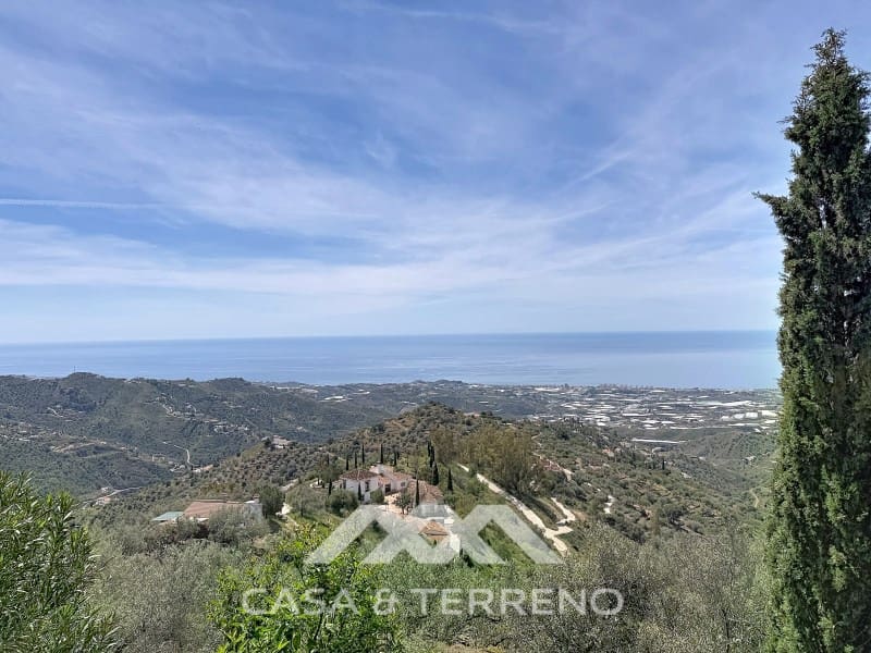 3 bedroom Villa for sale in Algarrobo - € 720,000 (Ref: 9794507)