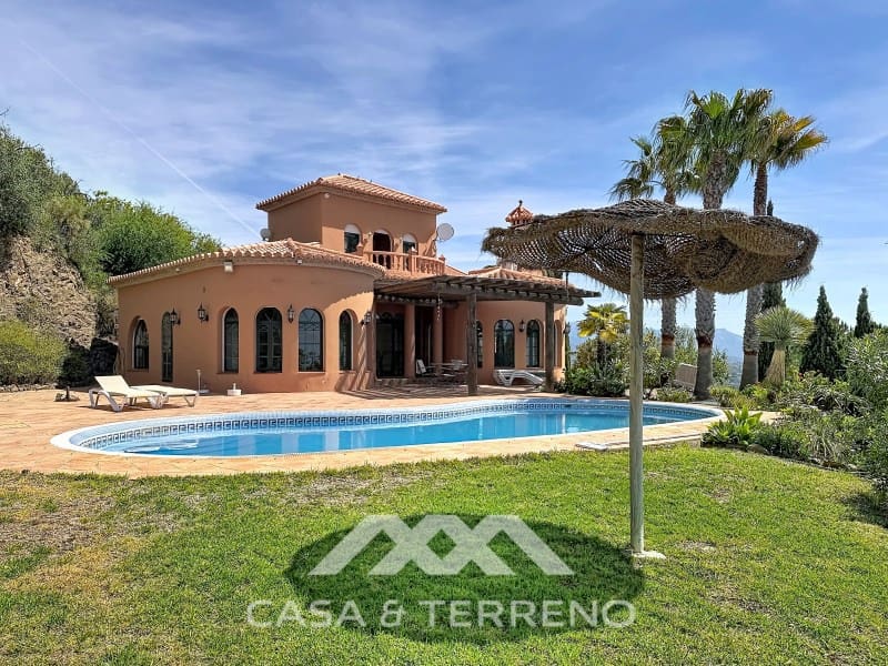 3 bedroom Villa for sale in Algarrobo - € 720,000 (Ref: 9794507)