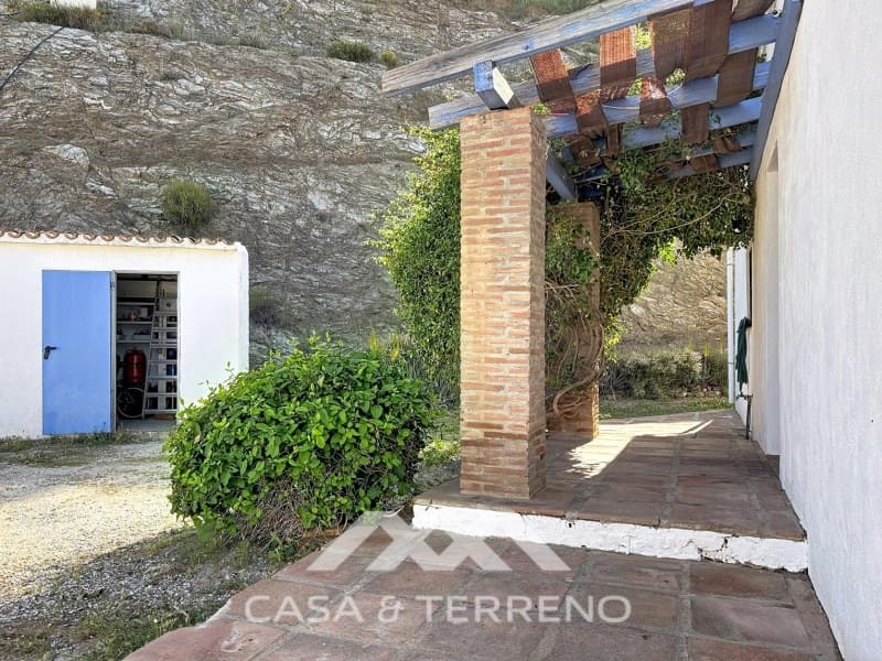 4 makuuhuone Maalaistalo myytävänä paikassa Canillas de Aceituno - 260 000 € (Ref: 9797008)