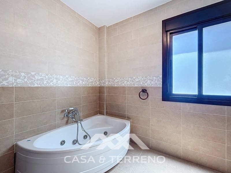 3 Zimmer Doppelhaus zu verkaufen in Salares - 212.100 € (Ref: 9799154)