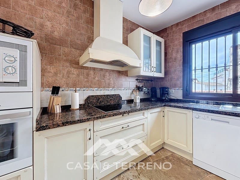 3 Zimmer Doppelhaus zu verkaufen in Salares - 212.100 € (Ref: 9799154)