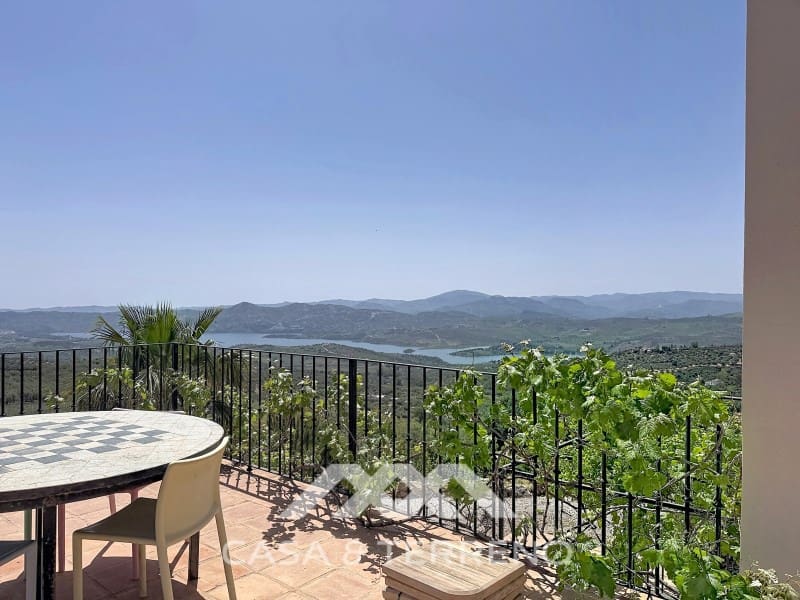 8 Zimmer Villa zu verkaufen in Alcaucin mit Pool - 1.395.000 € (Ref: 9801296)