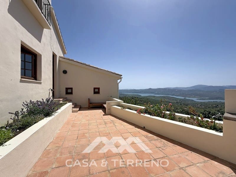 8 Zimmer Villa zu verkaufen in Alcaucin mit Pool - 1.395.000 € (Ref: 9801296)