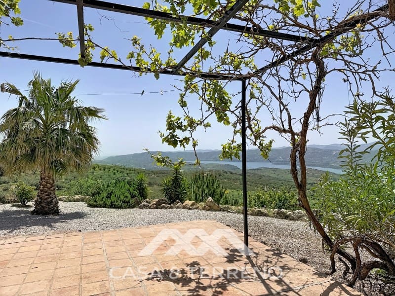 8 Zimmer Villa zu verkaufen in Alcaucin mit Pool - 1.395.000 € (Ref: 9801296)