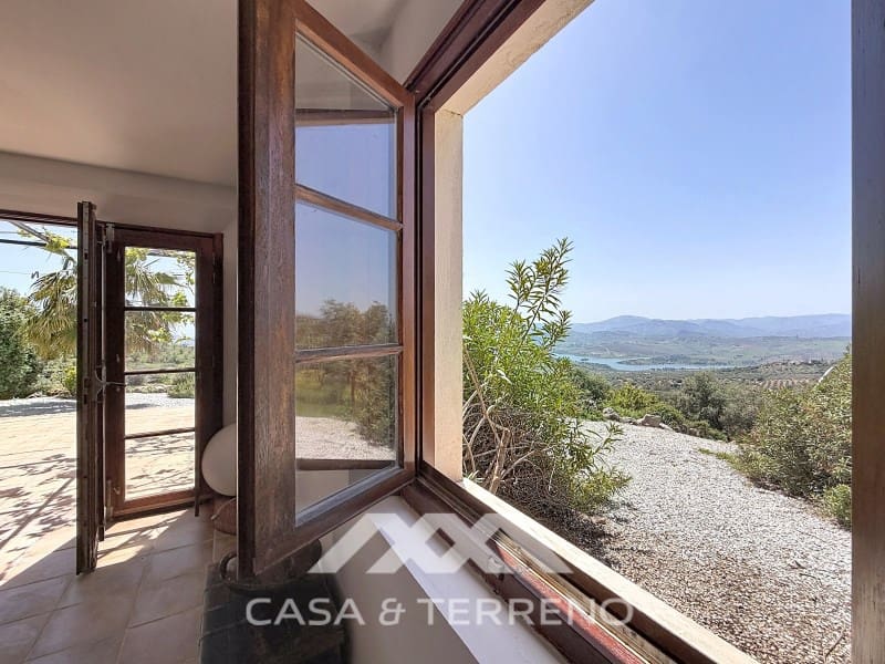 8 Zimmer Villa zu verkaufen in Alcaucin mit Pool - 1.395.000 € (Ref: 9801296)