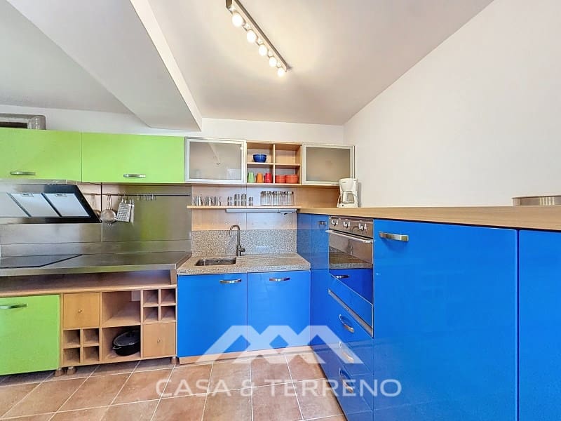 8 Zimmer Villa zu verkaufen in Alcaucin mit Pool - 1.395.000 € (Ref: 9801296)