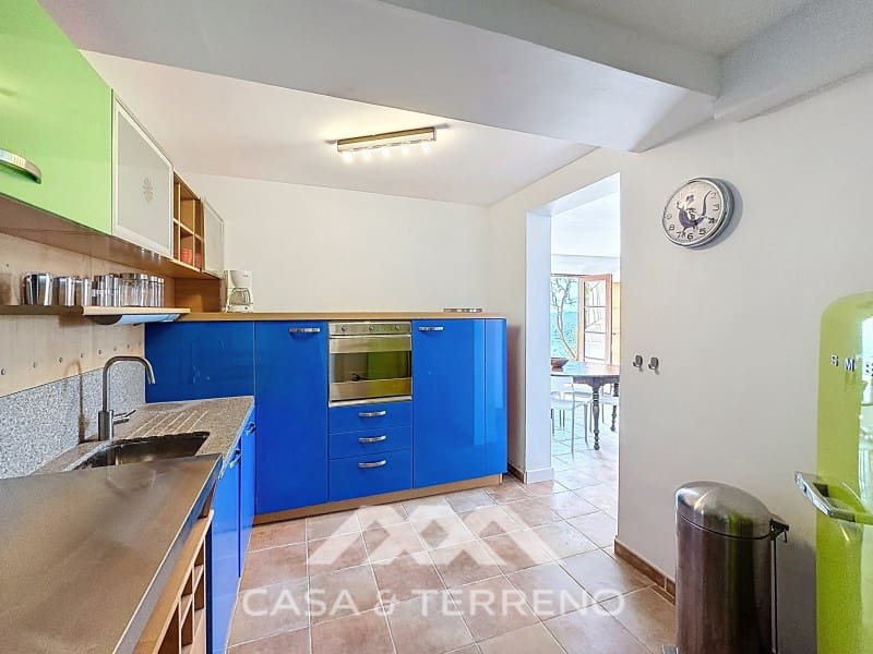 8 Zimmer Villa zu verkaufen in Alcaucin mit Pool - 1.395.000 € (Ref: 9801296)