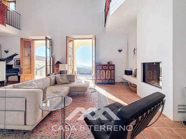 8 Zimmer Villa zu verkaufen in Alcaucín mit Pool - 1.250.000 € (Ref: 9801296)