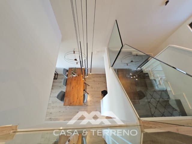 3 Zimmer Haus zu verkaufen in Caleta de Vélez, Vélez-Málaga mit Pool - 559.000 € (Ref: 9808130)