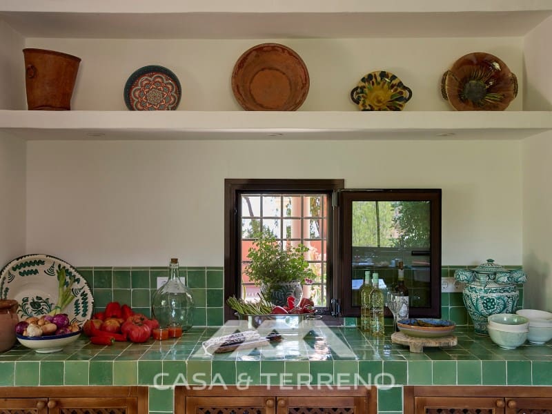 5 Zimmer Villa zu verkaufen in Comares mit Pool - 1.649.500 € (Ref: 9813294)