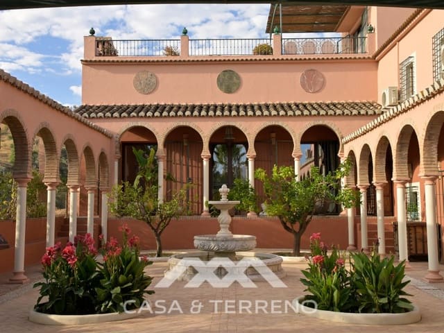 5 soverom Villa til salgs i Comares med svømmebasseng - € 1 649 500 (Ref: 9813294)