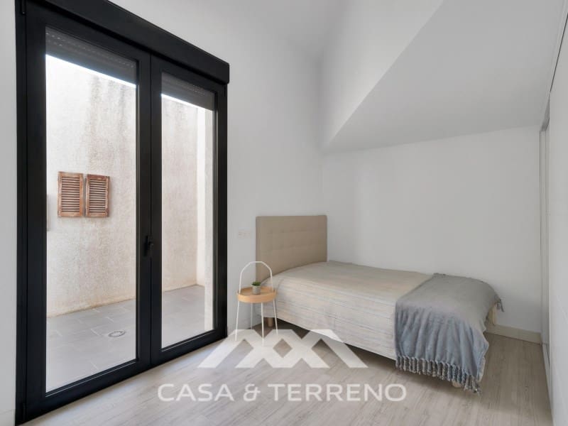 6 bedroom Villa for sale in Malaga city with pool - € 1,870,000 (Ref: 9813295)