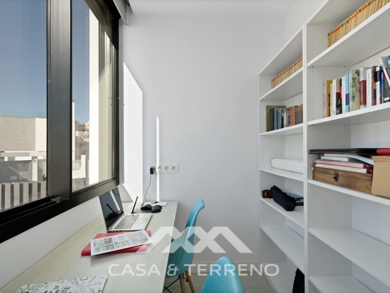 6 bedroom Villa for sale in Malaga city with pool - € 1,870,000 (Ref: 9813295)